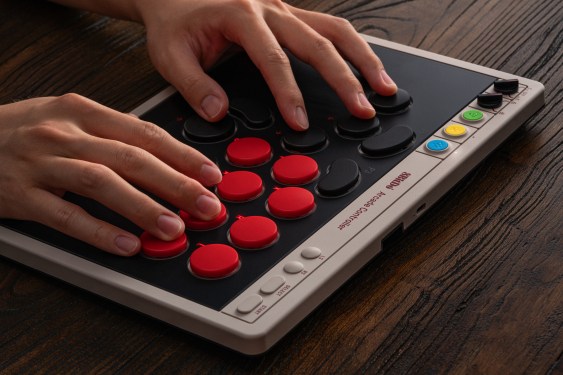 8BitDo Arcade Controller 8 KJ2qtq